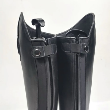 Screenshot 2026-07-09 at 16-05-32 M&T - Sepatu Boots Berkuda Wanita Loerans Black Kulit Asli - Riding Boots Shopee Indonesia Riding Boots Wanita Loerans Black Leather