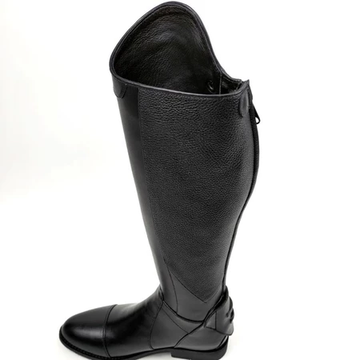 Screenshot 2026-07-09 at 17-29-14 M&T - Sepatu Boots Berkuda Wanita Liberty Cow Leather - Boots Berkuda - Freejump Shopee Indonesia Riding Boots Wanita Liberty Black Cow Leather